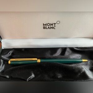 Mont Blanc. Original Green. Vintage. Circa 1995. Original ink. Ball point.